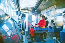 服务企业助生产